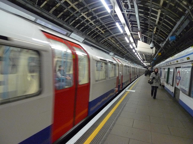 london-underground-blurry.jpg